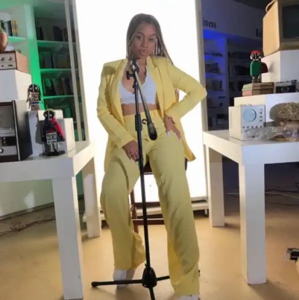 Sha Sha – Tender Love (Acoustic Version) (Live)