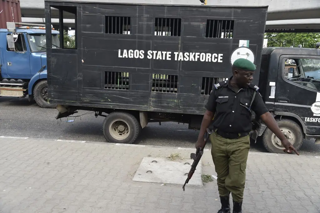 Lagos Taskforce arrests 75 in Coastal Road raid