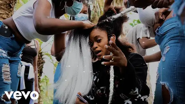 Lila Iké - Batty Rider Shorts (Video)