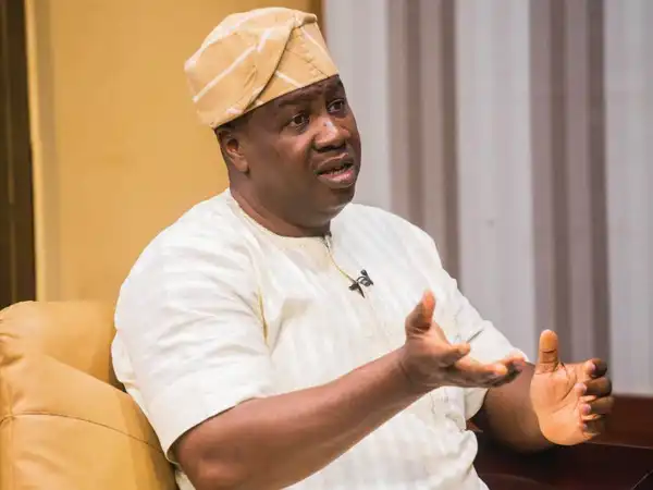 “Stop Demanding That I Give You My Hard-earned Money” – Babatunde Gbadamosi Tells Online Beggars