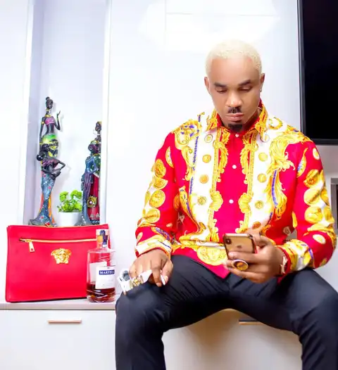 Pretty Mike Reacts After Model's Fake Bum Deflated While She Was Walking The Runway (Video)
