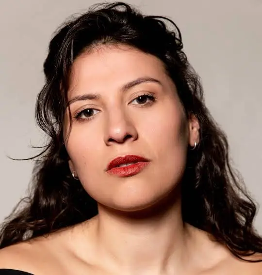 Biography & Career Of Zahra Lfil