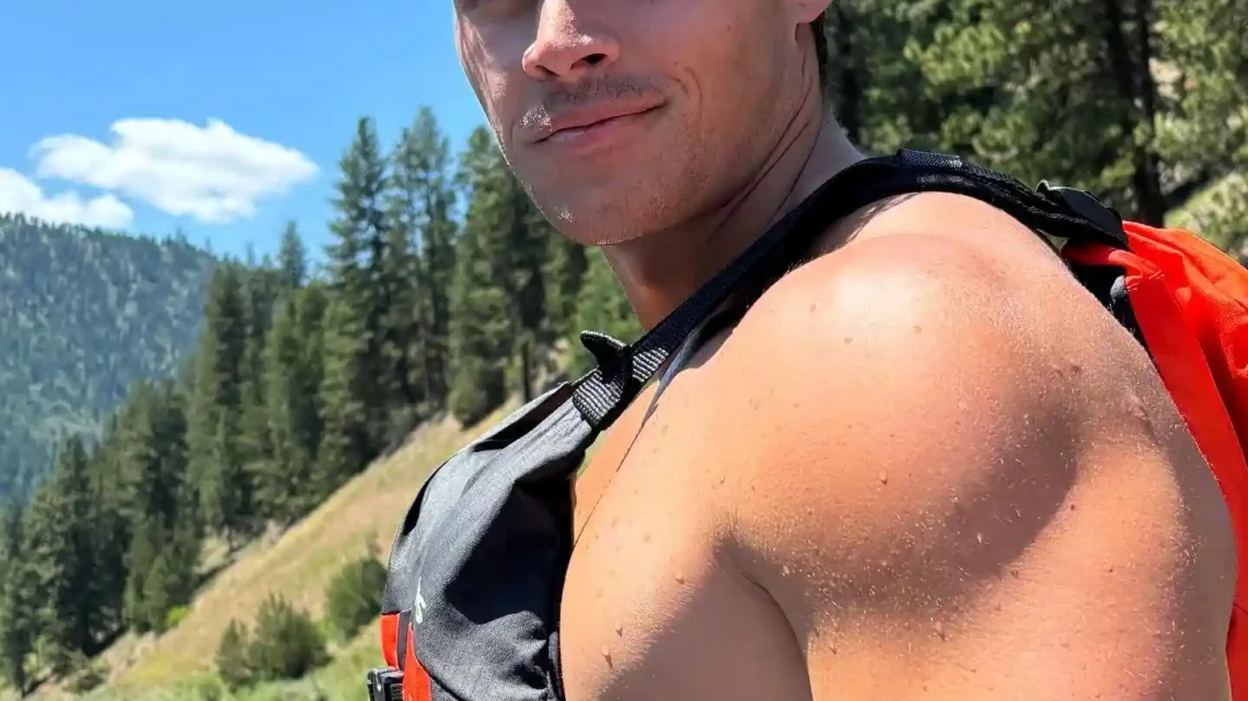 Age & Career of Connor Newsum