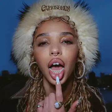 Fka Twigs - Careless (Feat. Daniel Caesar)