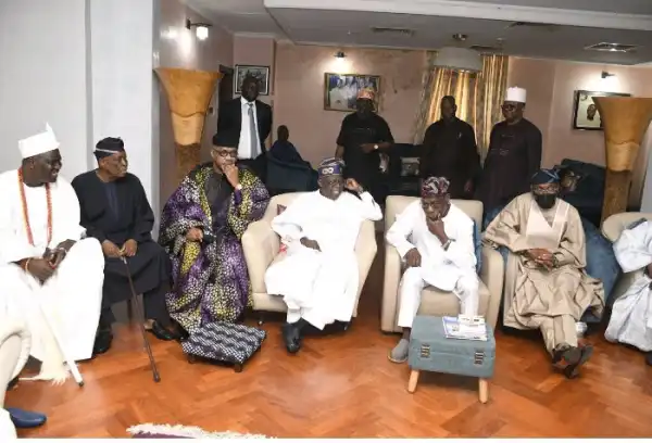 Pictures Of Bola Tinubu And Obasanjo In Abeokuta