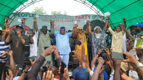 PDP welcomes Iyabo Obasanjo, hands her Ogun senate ticket