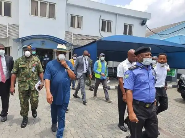 Governor Wike leads security operatives to operational base of Caverton Helicopters, demands interrogation of pilots for flying people into Rivers state