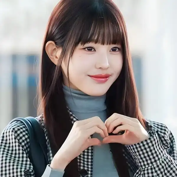 Age & Career Of Jang Won-young