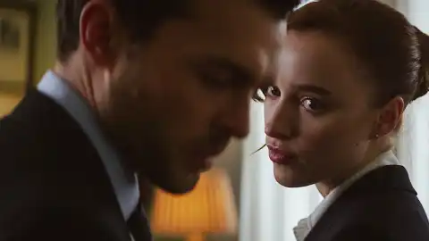 Fair Play Trailer Previews Netflix Thriller Starring Phoebe Dynevor