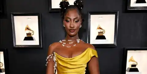Tems becomes first female African artist to have song earn 1 billion streams on Spotify