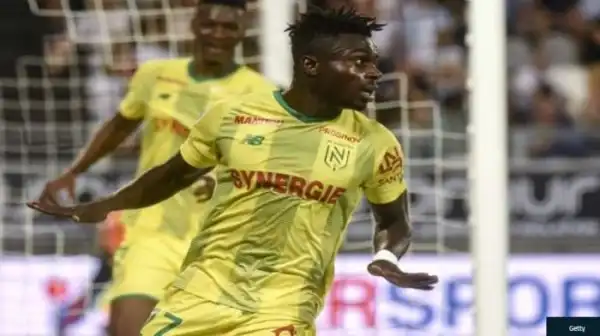 Super Eagles Star Moses Simon Provides Boreholes For Benue Community