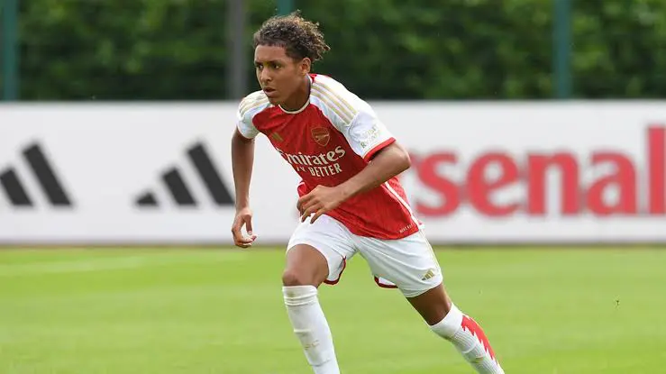 Arsenal confirm deal for Ismail