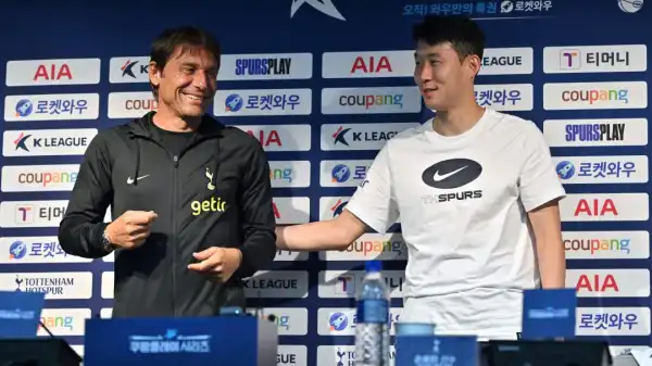 Son Heung-min reacts to Antonio Conte
