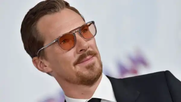 Benedict Cumberbatch and Laura Dern to Star in Sci-Fi Drama Morning