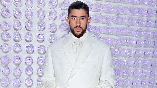 El Muerto: Bad Bunny Awkwardly Talks Dead Marvel Movie