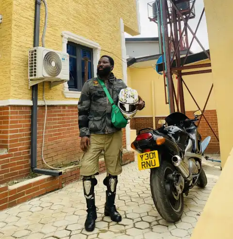 Popular photographer, Kola Onifoto dies in Lagos motorcycle crash