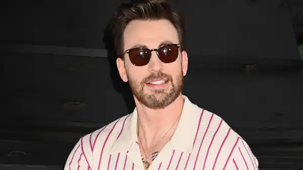 Red One Set Photo Reveals Production Has Started