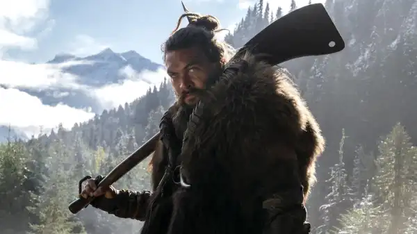 Supergirl Fans Are Confused About Jason Momoa’s Lobo ‘Set Photos’