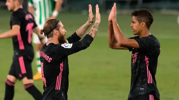 Real Betis 2 -  3 Real Madrid (Primera Division) Highlights