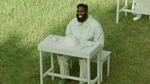 Tobe Nwigwe - Catfish Blackened w/ Grits Ft. Cee-Lo Green (Video)