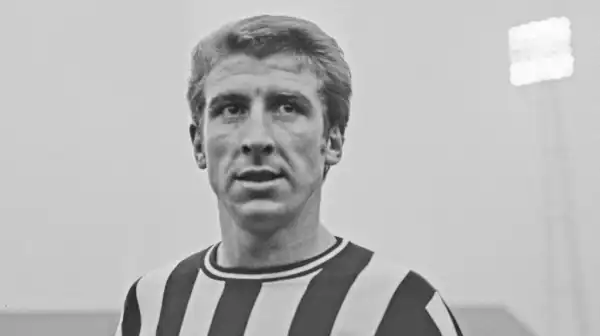 Man Utd lose former player Davies