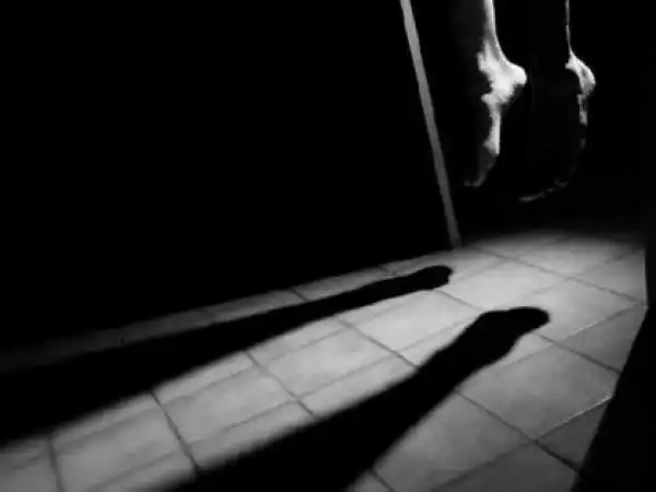 Lesbian teen commits suicide after her family refused to accept her sexual orientation