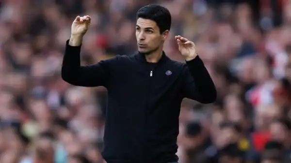 Mikel Arteta reacts to links of Barcelona interest