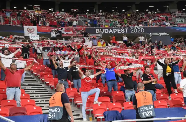 Super Cup Delight As Bayern, Sevilla Fans Watch Live Football Again