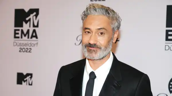 Taika Waititi to Star in His Star Wars Movie