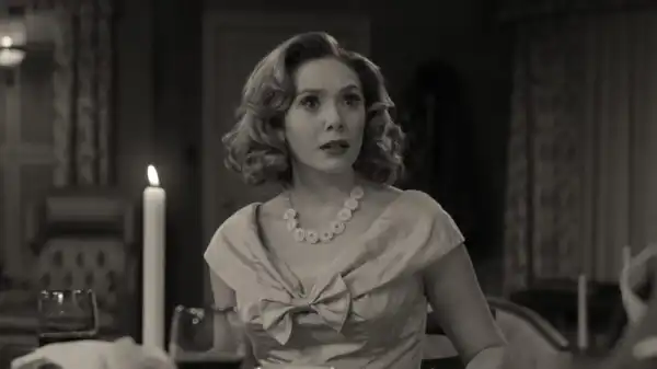 Love & Death Photos: Elizabeth Olsen is Axe-Killer Candy Montgomery