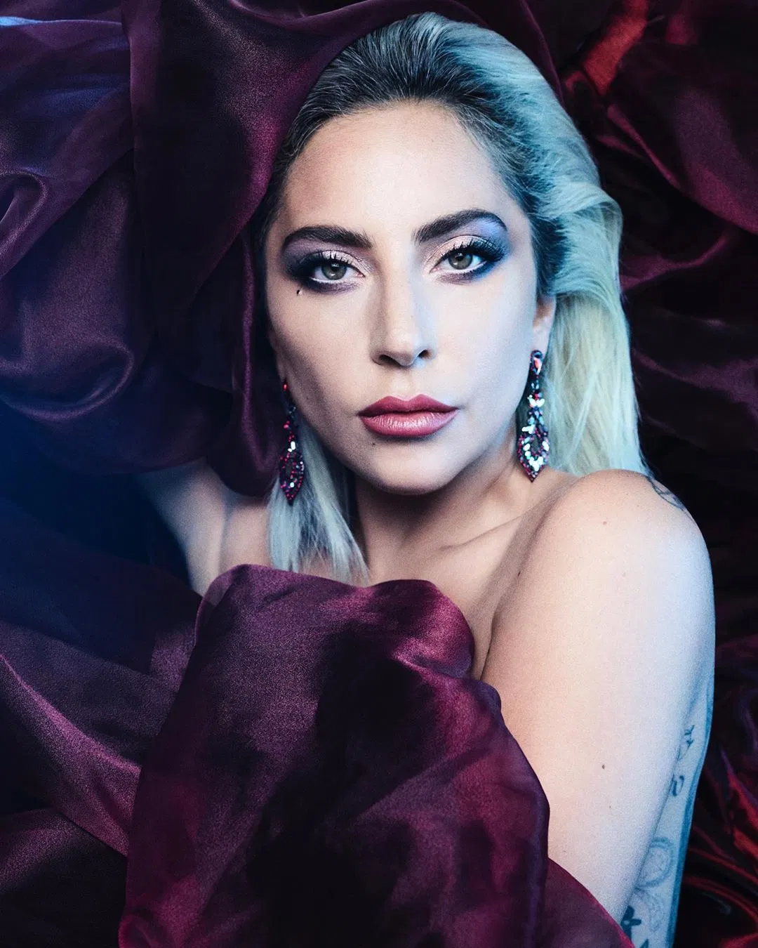 Lady Gaga – Stupid Love