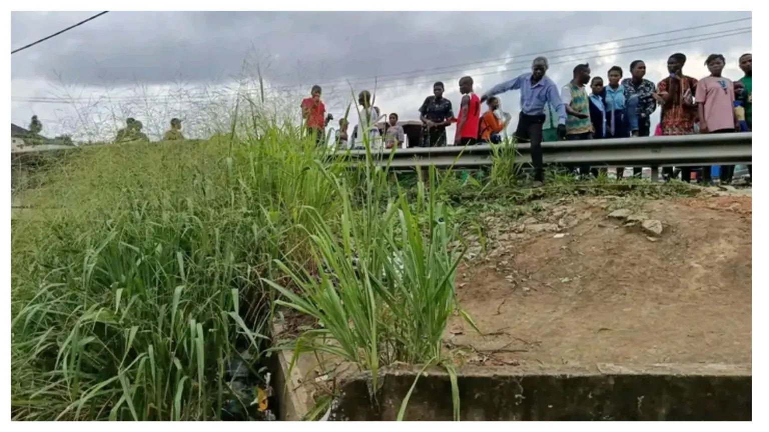 Woman rescued from committing suicide in Aba river