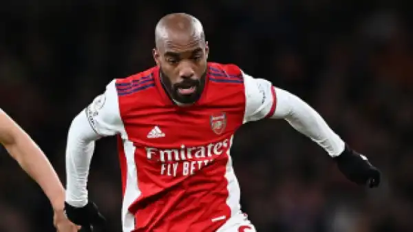 Arsenal keen on shifting Lacazette contract amid exit comments