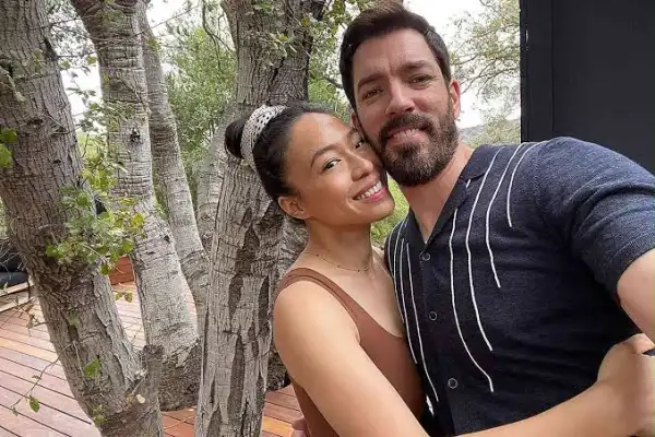 Age & Career Of Linda Phan