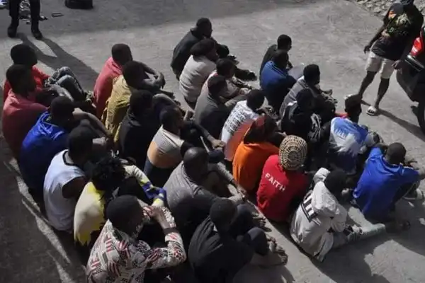 Proprietor Of A ‘Yahoo Yahoo’ School And His Students Arrested In Enugu