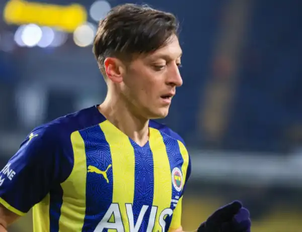 UCL: You’ve silenced your haters – Ozil hails two Man Utd players