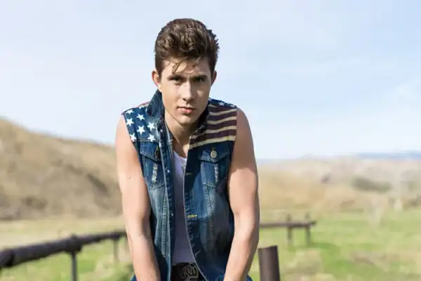Biography & Career Of Mateus Ward