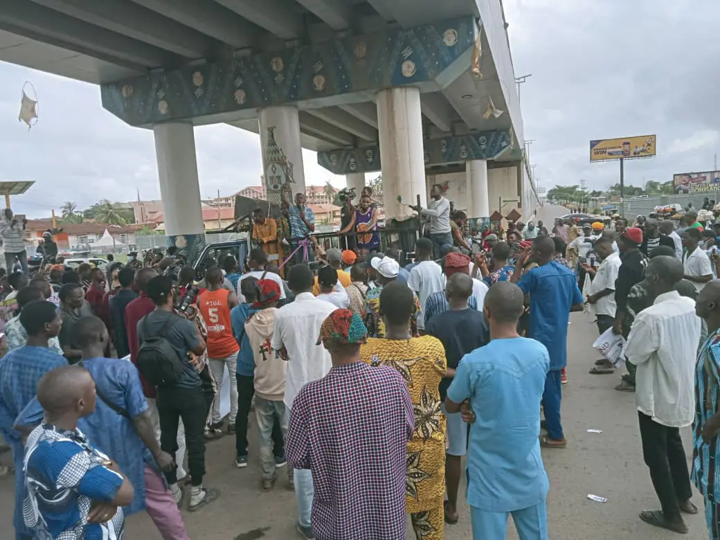Kabba-Bunu residents protest rising banditry in Kogi West, demand urgent government action