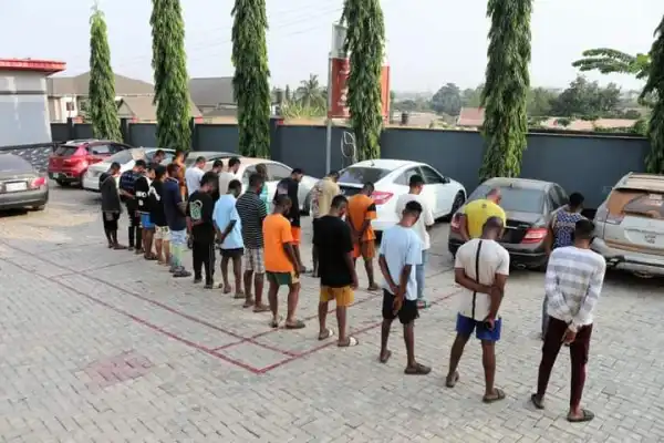 26 Suspected Internet Fraudsters Arrested by EFCC In Ibadan (Photo)