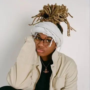 Biography & Net Worth Of Tana