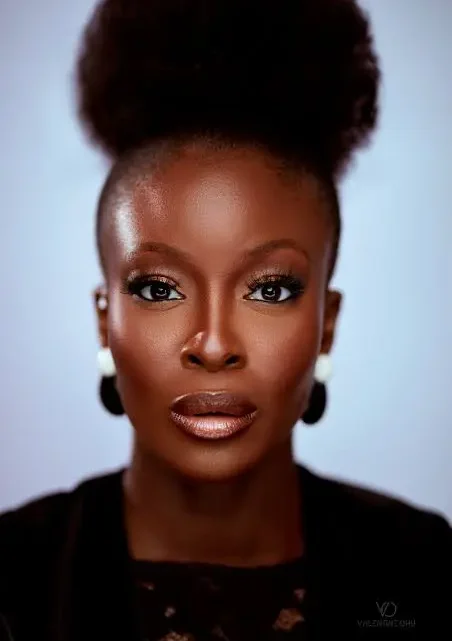 Age & Career Of Folu Storms