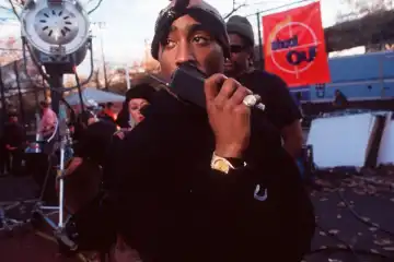 2Pac – Road To Glory