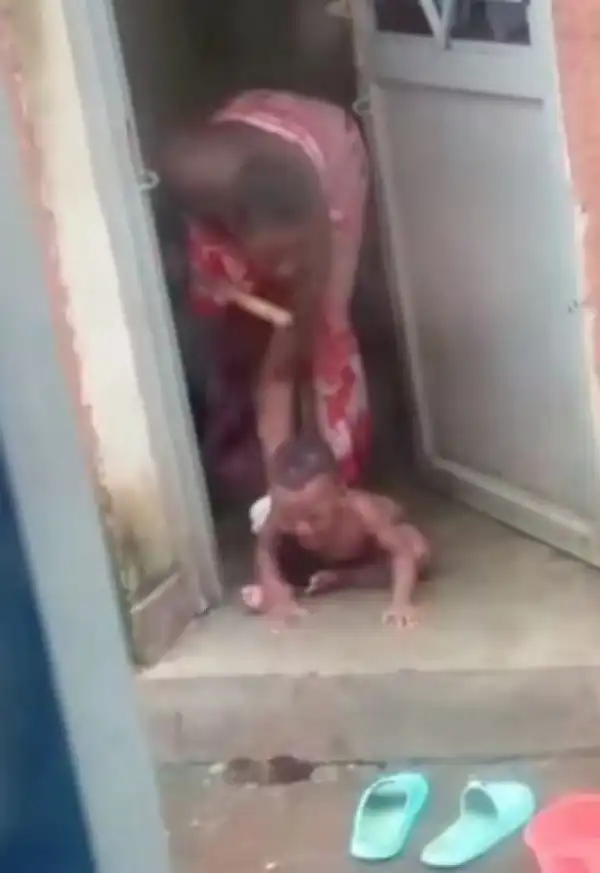 Lagos Govt Seek Help In Identifying Woman Assaulting Baby In Viral Video