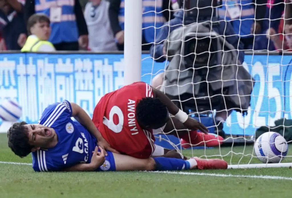 EPL: PFA pushing for new rule after Awoniyi’s injury