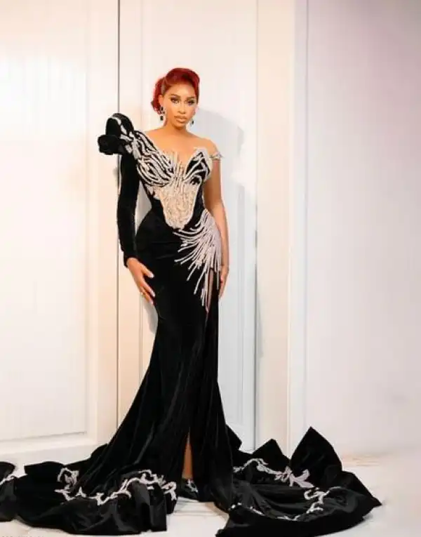 Actress Yetunde Barnabas Receives Multimillion Naira Property From Husband As Birthday Gift (Video)