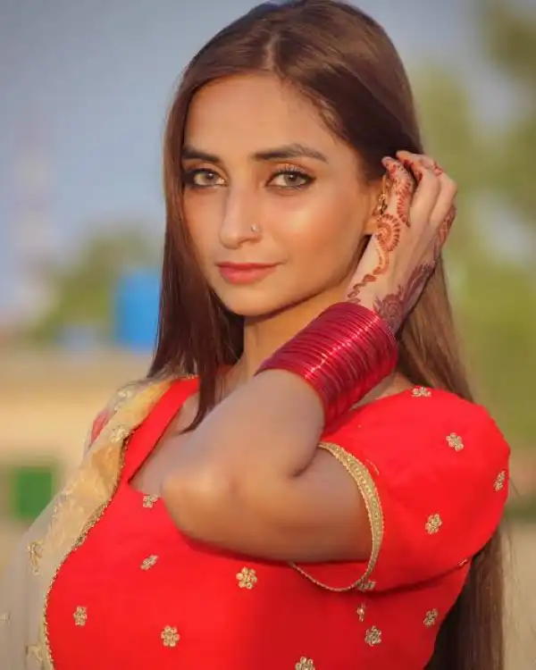 Biography & Career of Warda Malik