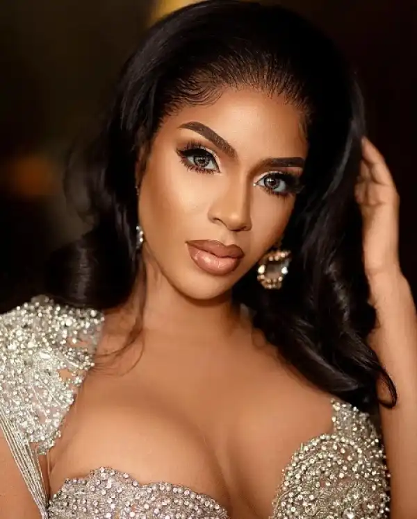 Fans Dig Out Old Comments of Venita Trolling Toke Makinwa 10 Years Ago