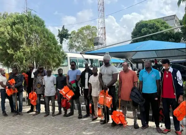 EFCC Grills 13 Suspected Oil Thieves In Lagos