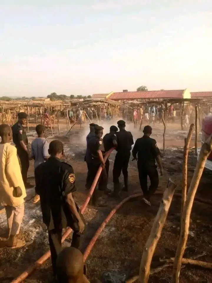 Fire raises over 500 shops in Kano