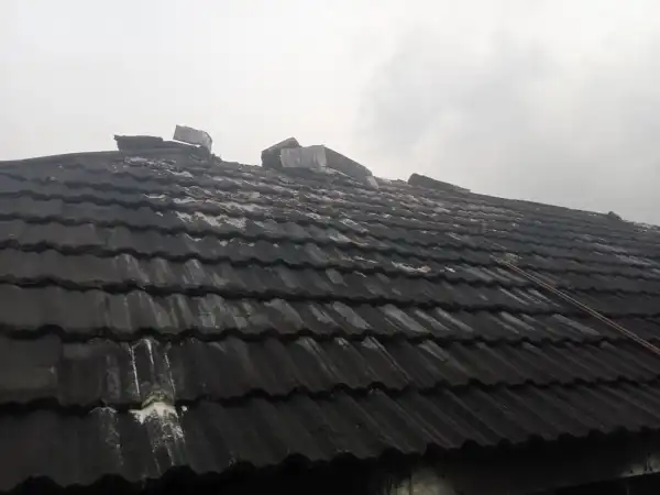 Properties worth millions of naira destroyed as fire ravages lounge, residential building in Ibadan